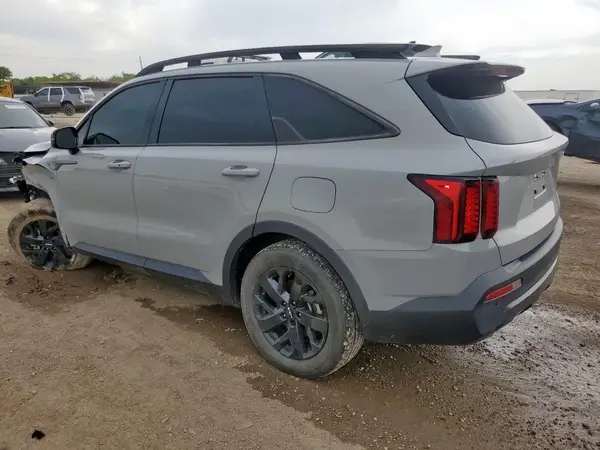 5XYRLDLC1NG133475 2022 KIA SORENTO - Image 2