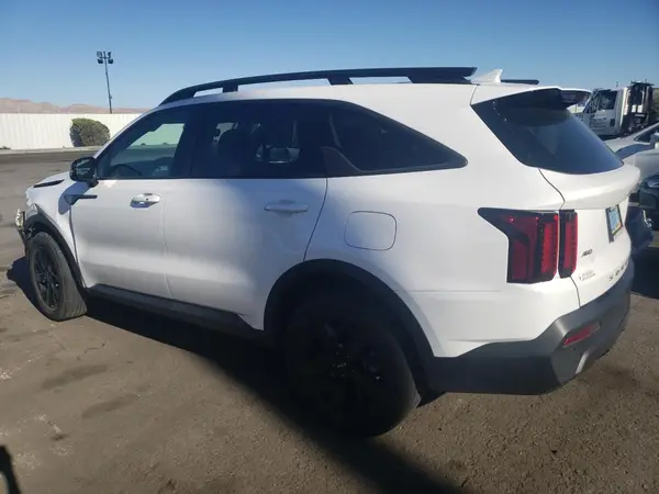 5XYRLDLC1NG133833 2022 KIA SORENTO - Image 2