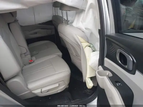5XYRLDLC2MG004238 2021 KIA SORENTO - Image 8