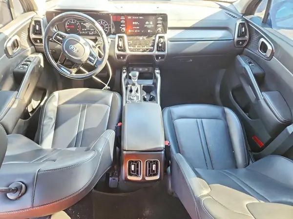 5XYRLDLC2MG004384 2021 KIA SORENTO - Image 8