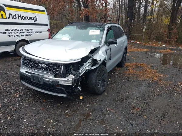 5XYRLDLC2MG012548 2021 KIA SORENTO - Image 2