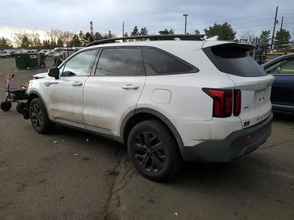 5XYRLDLC2NG159938 2022 KIA SORENTO - Image 2