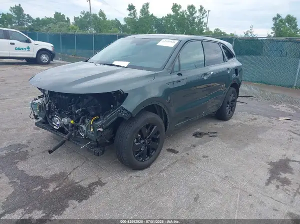 5XYRLDLC2PG227531 2023 KIA SORENTO - Image 2