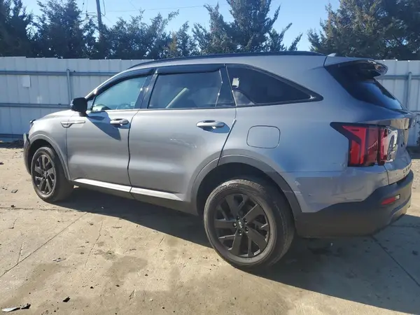 5XYRLDLC3MG002823 2021 KIA SORENTO - Image 2