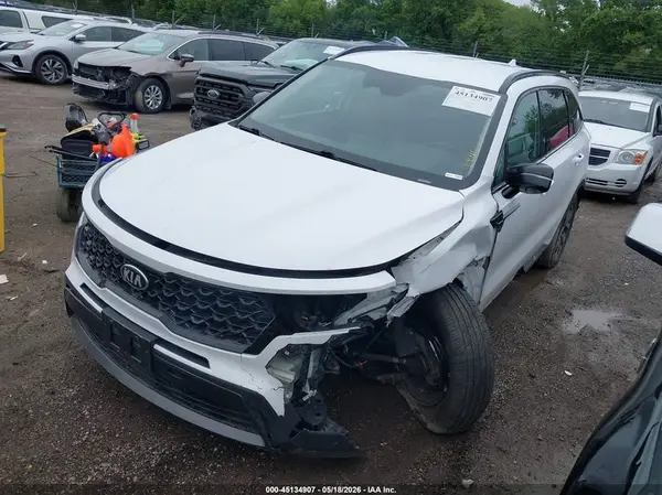 5XYRLDLC3MG021078 2021 KIA SORENTO - Image 2