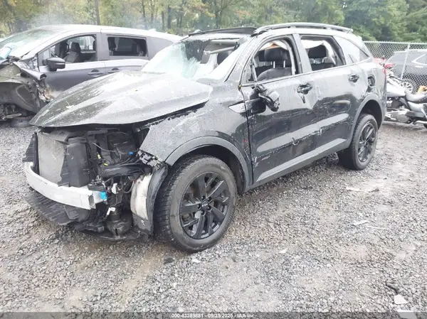 5XYRLDLC3NG085283 2022 KIA SORENTO - Image 2