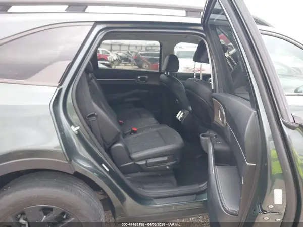 5XYRLDLC3NG118668 2022 KIA SORENTO - Image 8