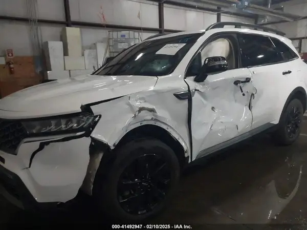 2022 KIA SORENTO auction photo 6