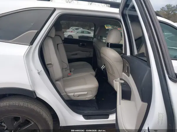 5XYRLDLC3PG242152 2023 KIA SORENTO - Image 8