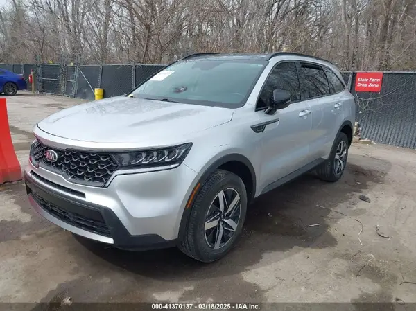 5XYRLDLC4MG006539 2021 KIA SORENTO - Image 2