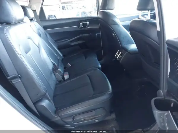 5XYRLDLC4MG007464 2021 KIA SORENTO - Image 8