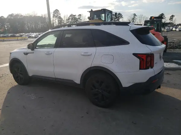 5XYRLDLC4NG083588 2022 KIA SORENTO - Image 2