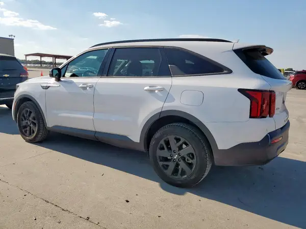 5XYRLDLC5MG004881 2021 KIA SORENTO - Image 2