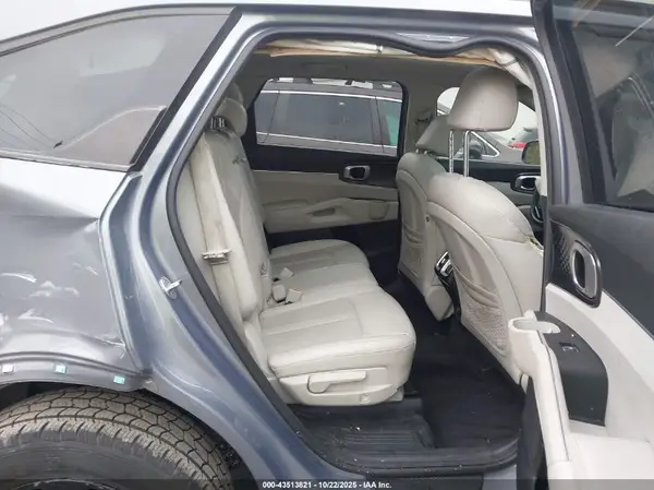 5XYRLDLC5MG060867 2021 KIA SORENTO - Image 8