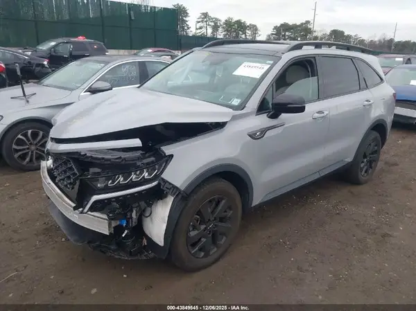 5XYRLDLC5NG158976 2022 KIA SORENTO - Image 2