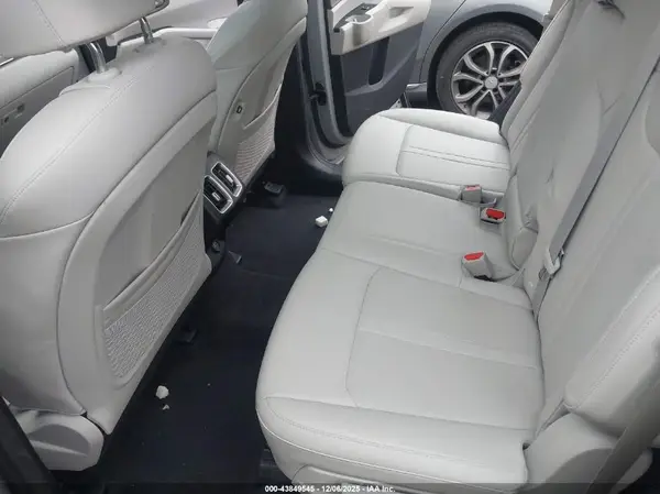 5XYRLDLC5NG158976 2022 KIA SORENTO - Image 8