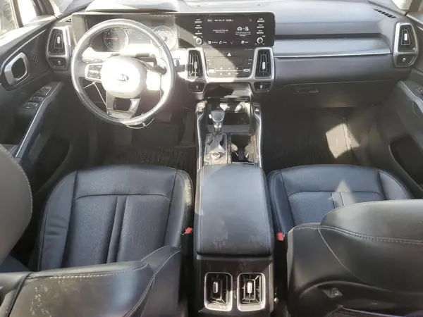 5XYRLDLC6MG003304 2021 KIA SORENTO - Image 8