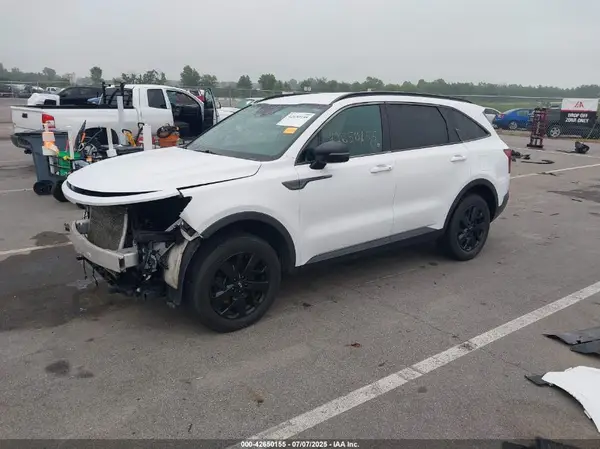 5XYRLDLC6MG003724 2021 KIA SORENTO - Image 2