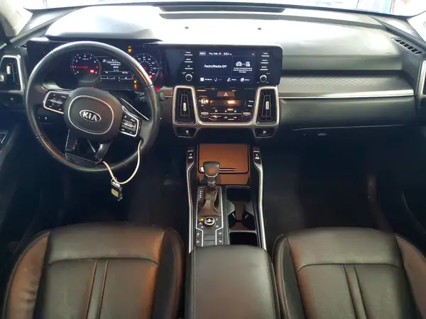 5XYRLDLC6MG070601 2021 KIA SORENTO - Image 8