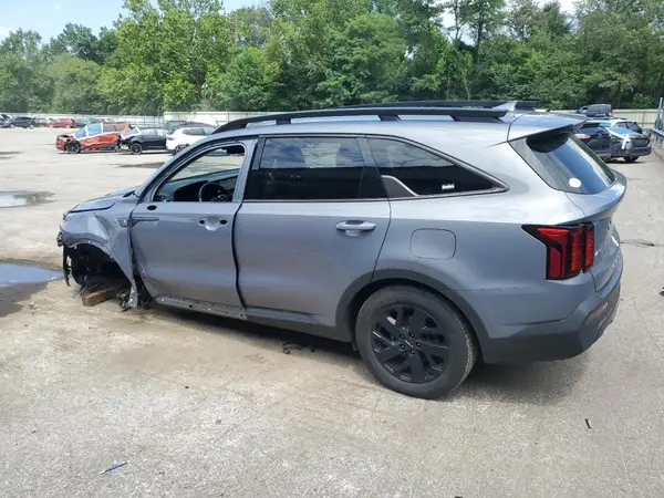 5XYRLDLC6NG117479 2022 KIA SORENTO - Image 2