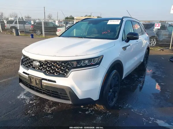 5XYRLDLC7MG005529 2021 KIA SORENTO - Image 2