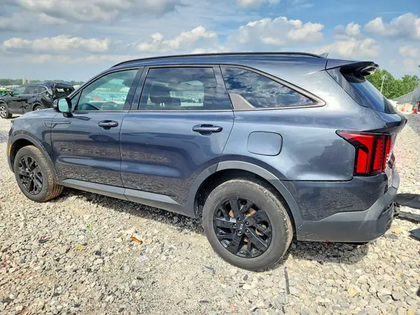 5XYRLDLC7MG023402 2021 KIA SORENTO - Image 2