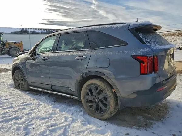 5XYRLDLC7MG070588 2021 KIA SORENTO - Image 2