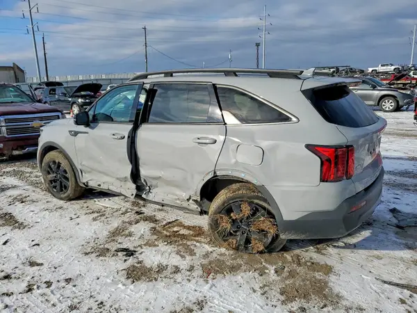5XYRLDLC7NG119709 2022 KIA SORENTO - Image 2