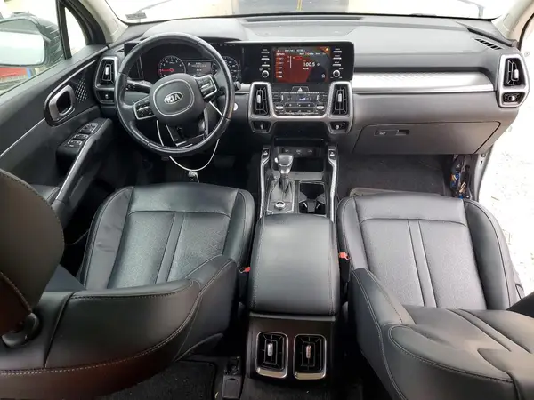 5XYRLDLC8MG006138 2021 KIA SORENTO - Image 8
