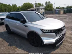 5XYRLDLC8MG022596 2021 KIA SORENTO