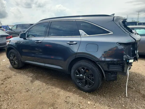 5XYRLDLC8MG038135 2021 KIA SORENTO - Image 2