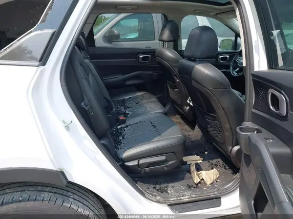 5XYRLDLC8MG038166 2021 KIA SORENTO - Image 8