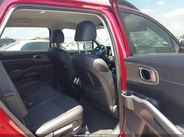 5XYRLDLC8NG144778 2022 KIA SORENTO - Image 8