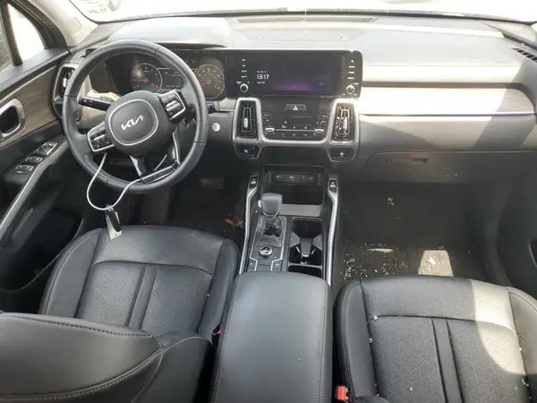 5XYRLDLC8PG161146 2023 KIA SORENTO - Image 8