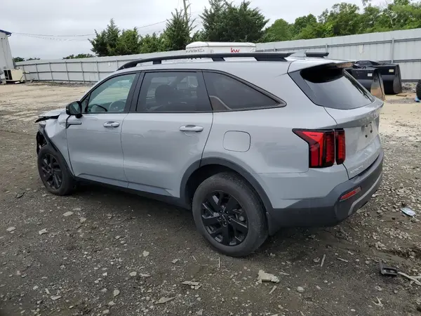 5XYRLDLC8PG176584 2023 KIA SORENTO - Image 2