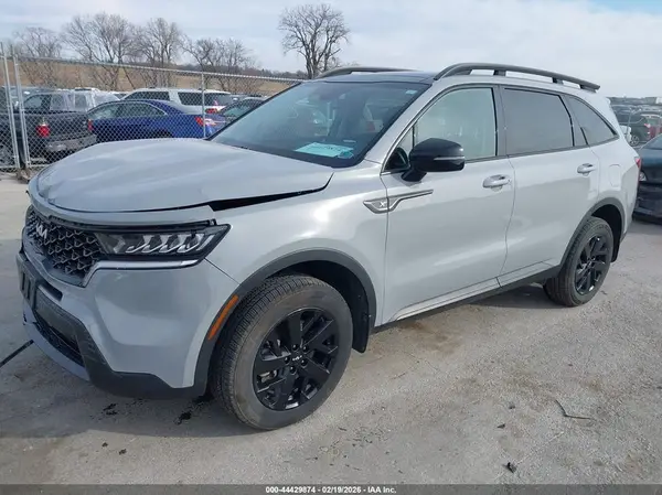 5XYRLDLC8PG204092 2023 KIA SORENTO - Image 2