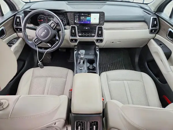 5XYRLDLC8PG225010 2023 KIA SORENTO - Image 8