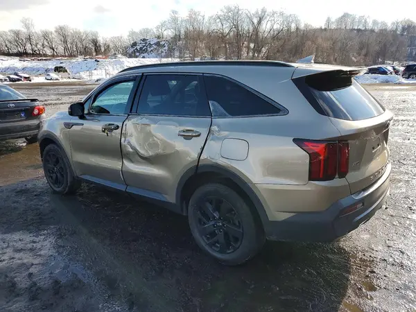 5XYRLDLC9MG007976 2021 KIA SORENTO - Image 2