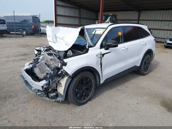5XYRLDLC9MG025040 2021 KIA SORENTO - Image 2