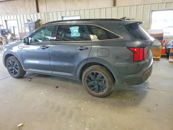 5XYRLDLC9MG030206 2021 KIA SORENTO - Image 2
