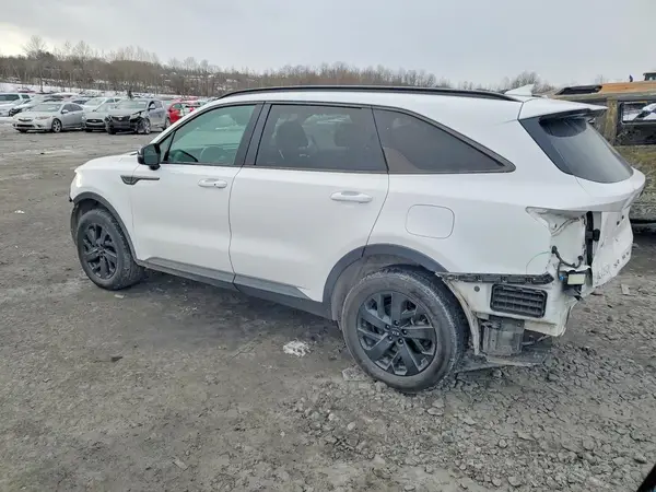5XYRLDLC9MG052142 2021 KIA SORENTO - Image 2