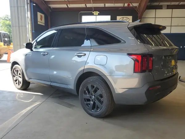 5XYRLDLC9MG065201 2021 KIA SORENTO - Image 2