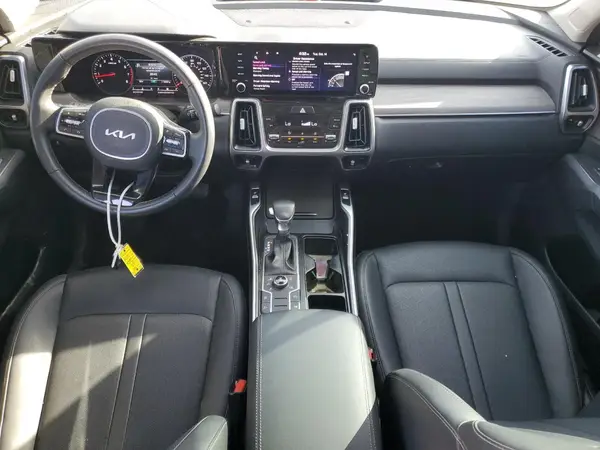 5XYRLDLC9NG161864 2022 KIA SORENTO - Image 8