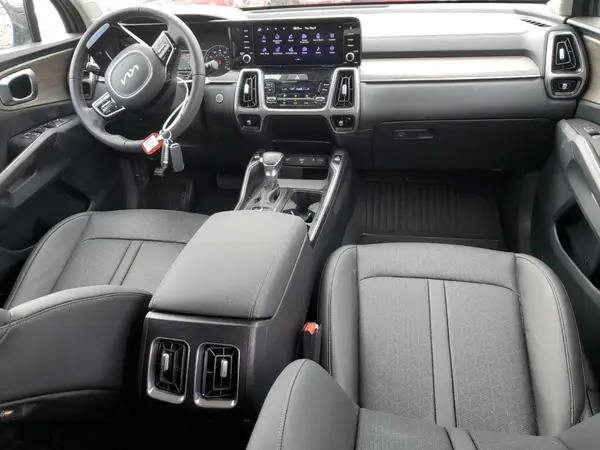 5XYRLDLC9PG182278 2023 KIA SORENTO - Image 8