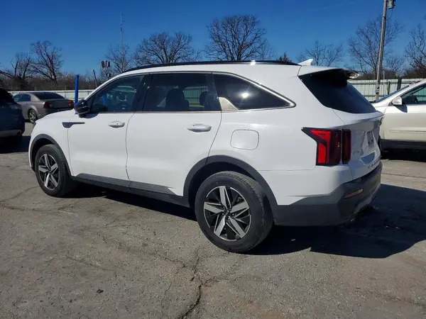 5XYRLDLCXMG006786 2021 KIA SORENTO - Image 2