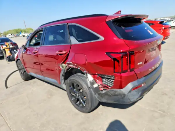 5XYRLDLCXMG022471 2021 KIA SORENTO - Image 2