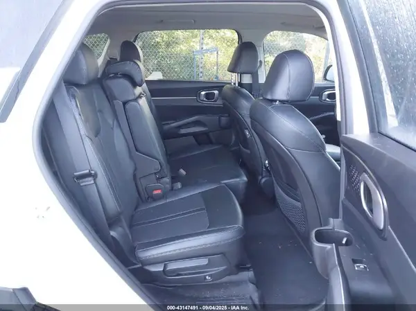 5XYRLDLCXMG031526 2021 KIA SORENTO - Image 8