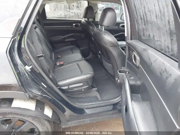 5XYRLDLCXMG070147 2021 KIA SORENTO - Image 8