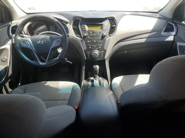 5XYZT3LB0GG317827 2016 HYUNDAI SANTA FE - Image 8
