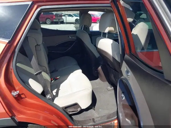 5XYZT3LB0HG381836 2017 HYUNDAI SANTA FE - Image 8